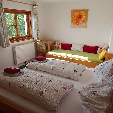 Pferdehof Oberegg Homestay *